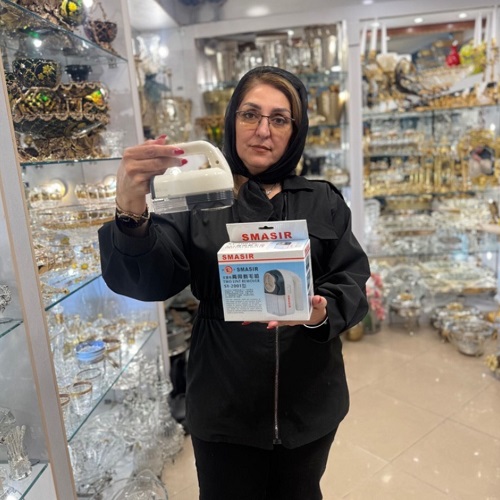 پرزگیر برقی لباس
